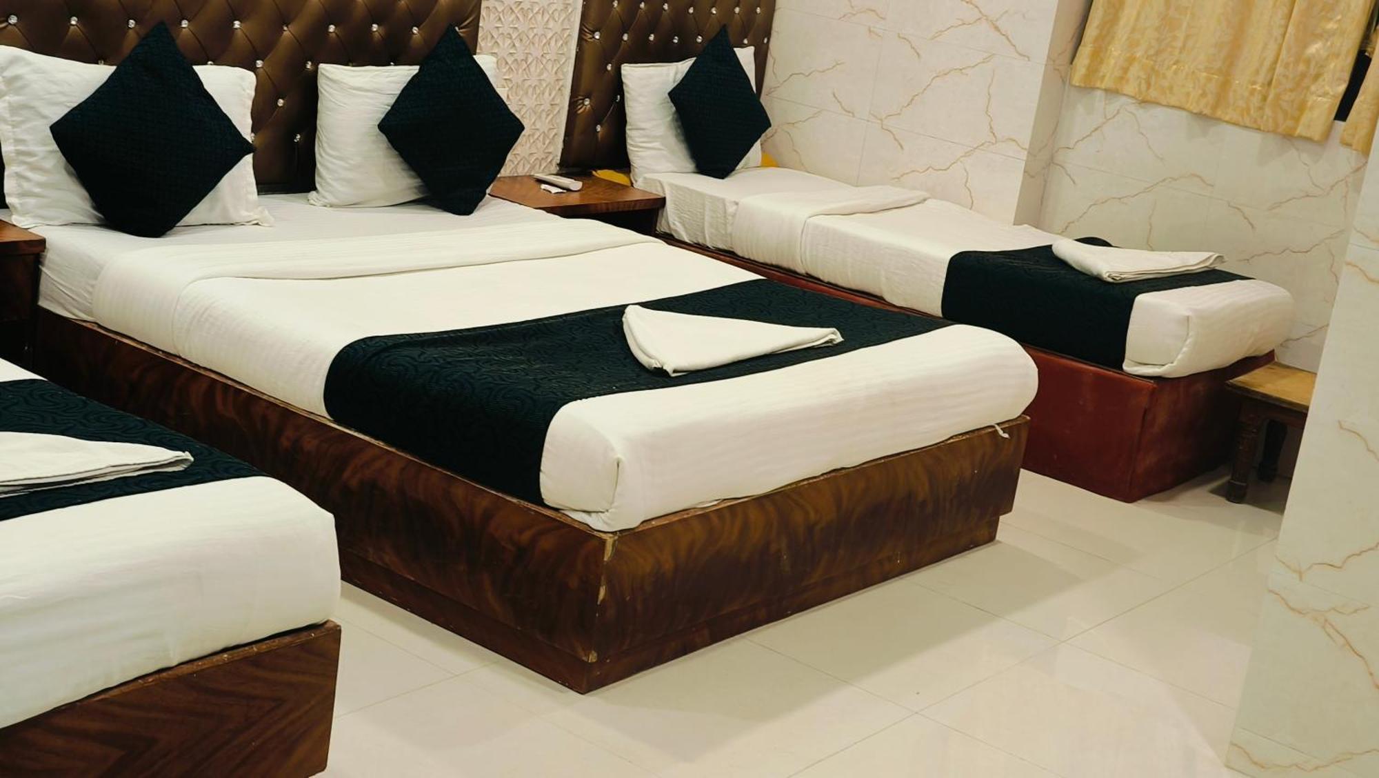 Hotel Golden Hayyath Inn Mumbai Eksteriør bilde